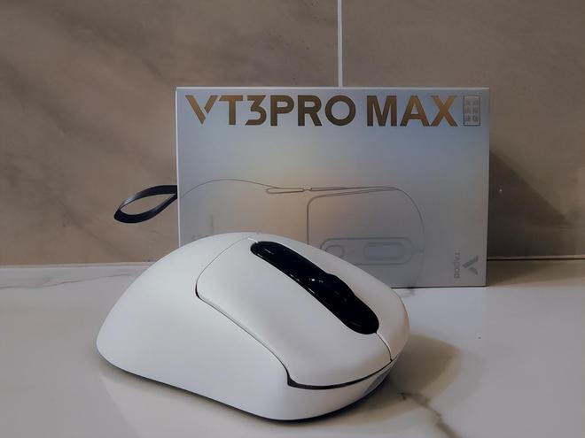 X游戏鼠标：轻便与性能兼具 电竞职业手感CQ9电子平台雷柏VT3 Pro MA(图1)