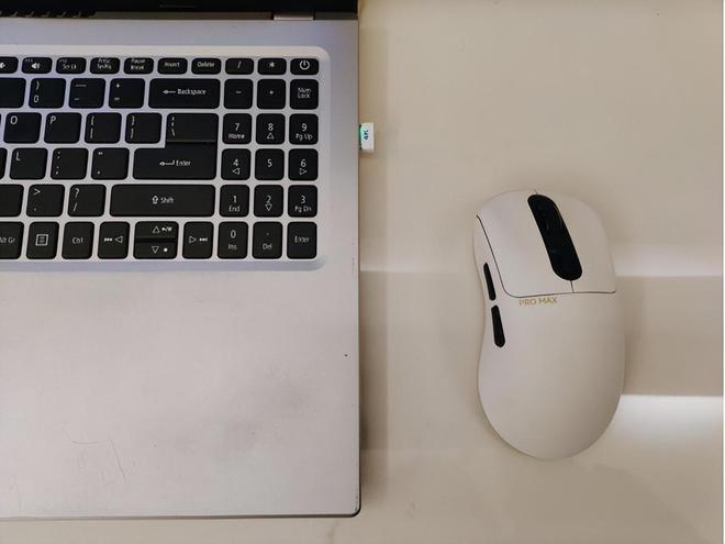 X游戏鼠标：轻便与性能兼具 电竞职业手感CQ9电子平台雷柏VT3 Pro MA(图5)