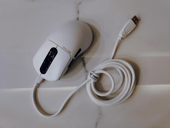 X游戏鼠标：轻便与性能兼具 电竞职业手感CQ9电子平台雷柏VT3 Pro MA(图7)